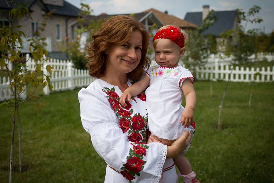 Замглавы КГГА Анна Старостенко вместе с мужем официально живут лишь на зарплату и “детские” деньги