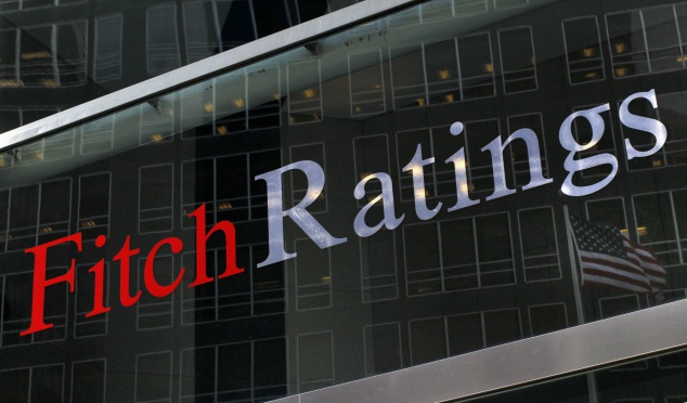 Fitch понизило рейтинг Киева до преддефолтного уровня