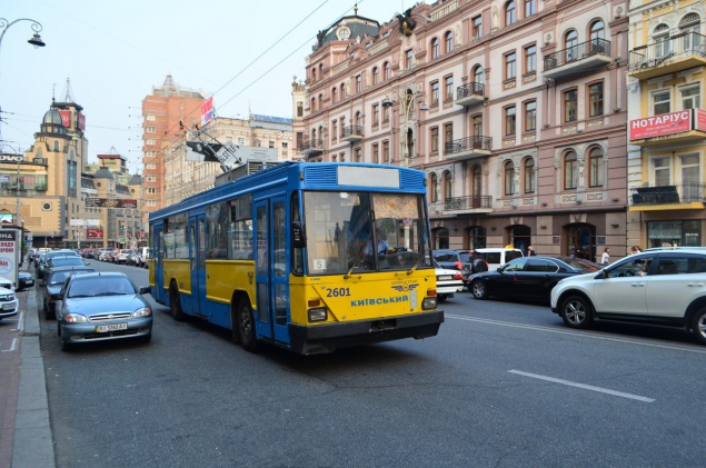 Из-за продовольственных ярмарок в маршруты общественного транспорта внесли изменения