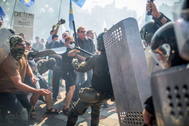 В столичных больницах находится 141 пострадавший в результате беспорядков под ВРУ