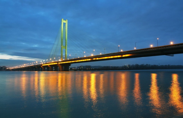 На Южном мосту из-за ремонта с 22:00 будет ограничено движение