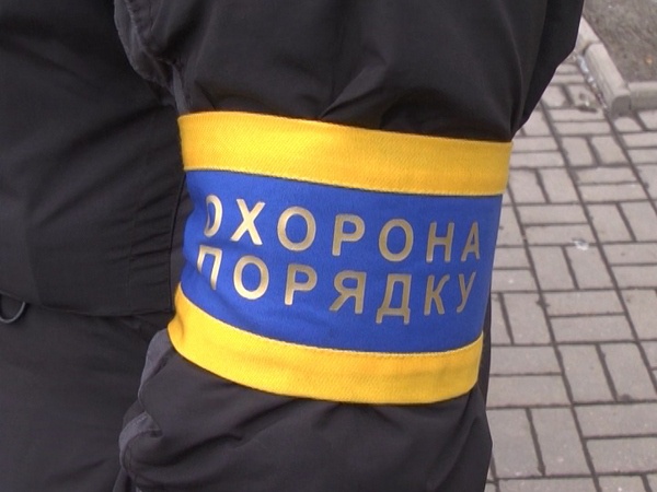 Для добровольческих народных дружин в Киеве выделили 30 млн грн
