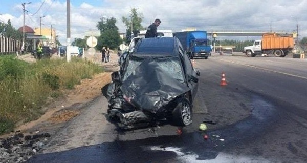 В ДТП под Киевом погибли две женщины (фото)