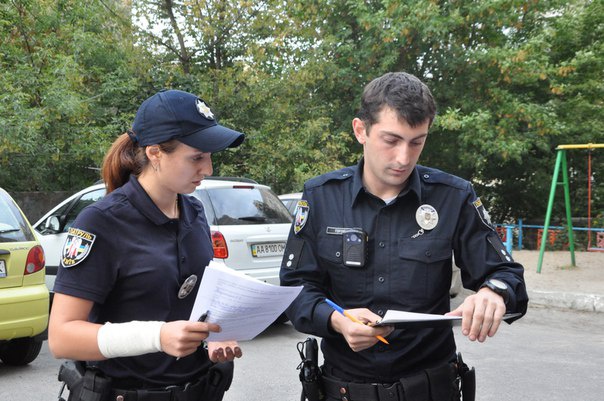 В Киеве пенсионерка “заминировала” магазин