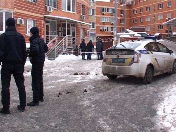 Полиция открыла некоторые подробности ужасного происшествия в Дарницком районе (фото, видео)