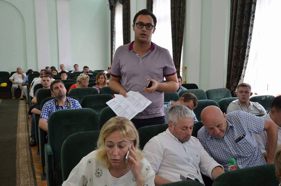 Суд арестовал земли, выданные депутатам Киево-Святошинского райсовета за отставку Тигова