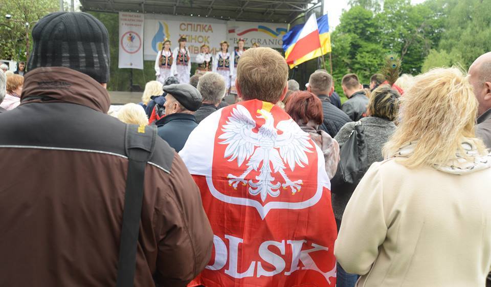 В Пирогово прошел фестиваль “Всеми красками украшу Украину нашу”
