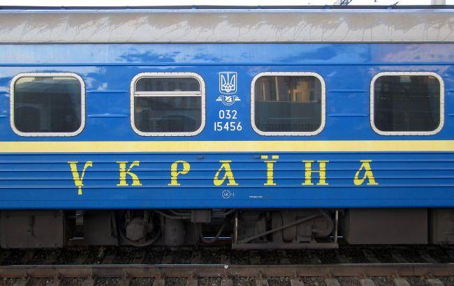 Скоростному поезду Киев - Запорожье на несколько дней ограничат маршрут