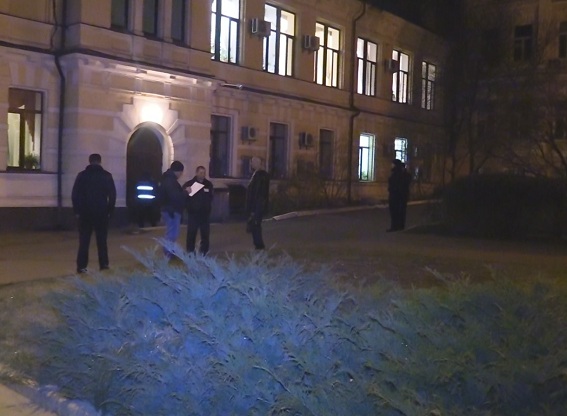 Столичная полиция разыскивает грабителей, напавших на киевский университет (фото, видео)