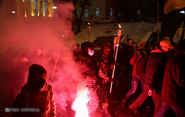 Полиция отпустила всех задержанных в Киеве участников факельного шествия