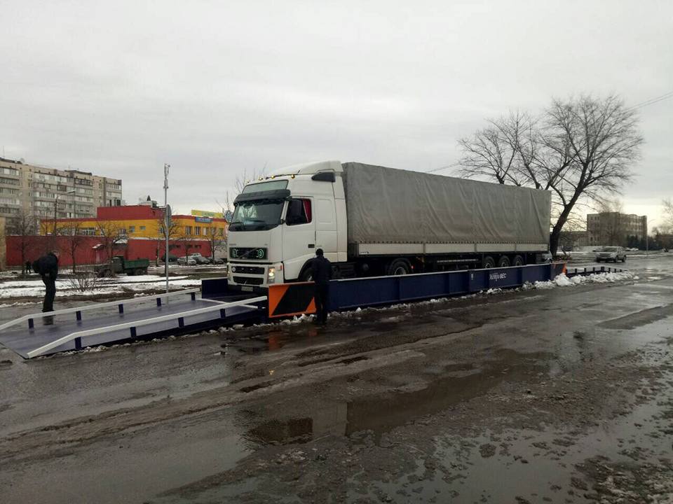 На Большой Кольцевой в Киеве заработал комплекс для взвешивания грузовиков (фото)