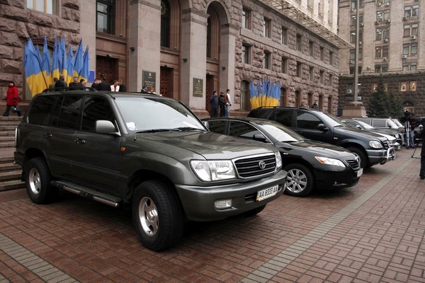 Содержание автопарка КГГА в 2017 году обойдется общине Киева в 24 млн гривен