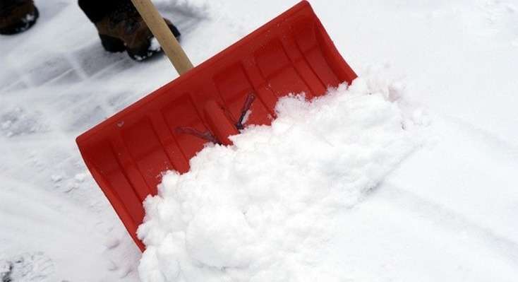 Киевские инспекторы благоустройства сегодня контролировали качество уборки снега