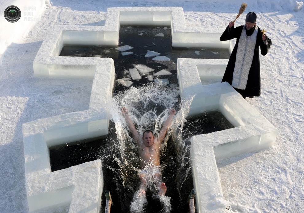 В праздник Крещения более 400 правоохранителей обеспечивают общественный порядок в Киеве