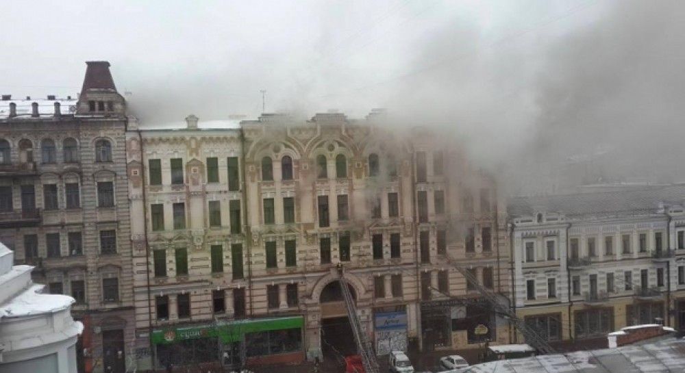 Недавно горевшее здание на ул. Б. Хмельницкого депутаты предлагают выкупить в госсобственность