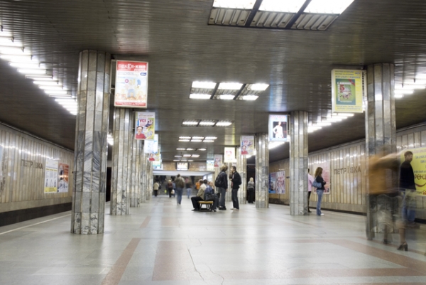 За переименование “Петровки” в “Почайну” заплатят пассажиры столичного метро