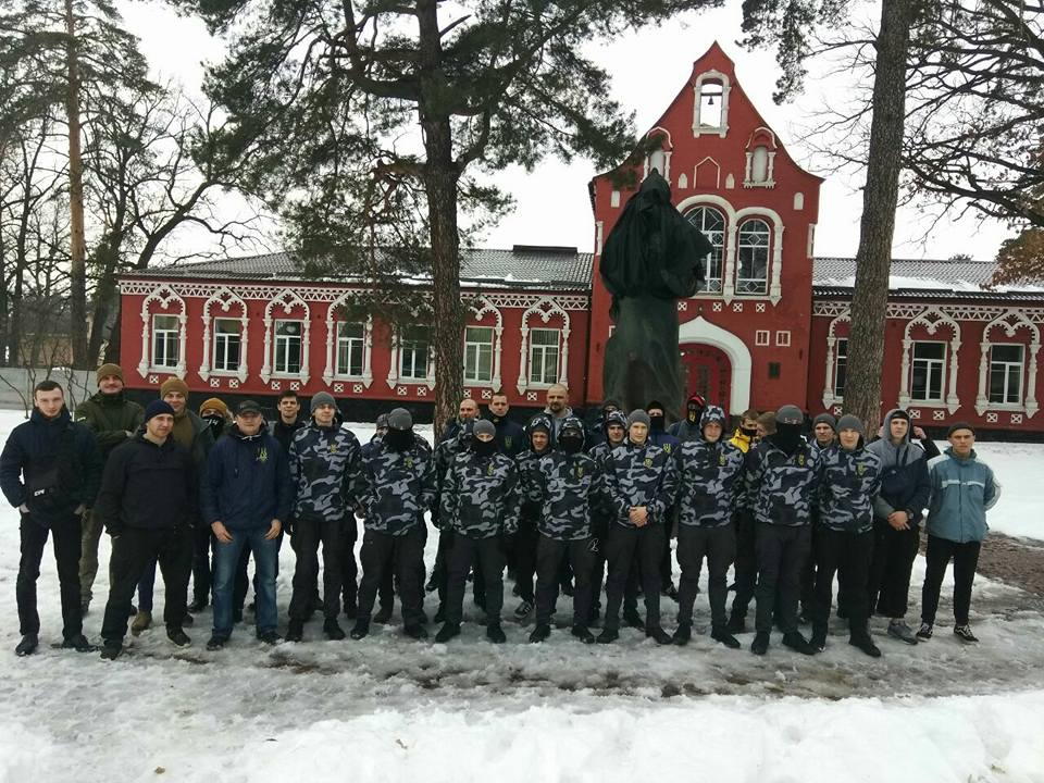 Националисты добились сноса памятника Павке Корчагину в Боярке (фото)