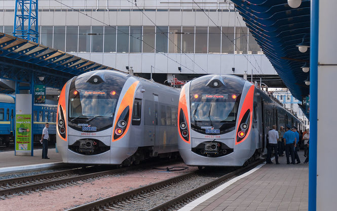 Из Киева запускают дополнительные поезда в Тернополь и Харьков