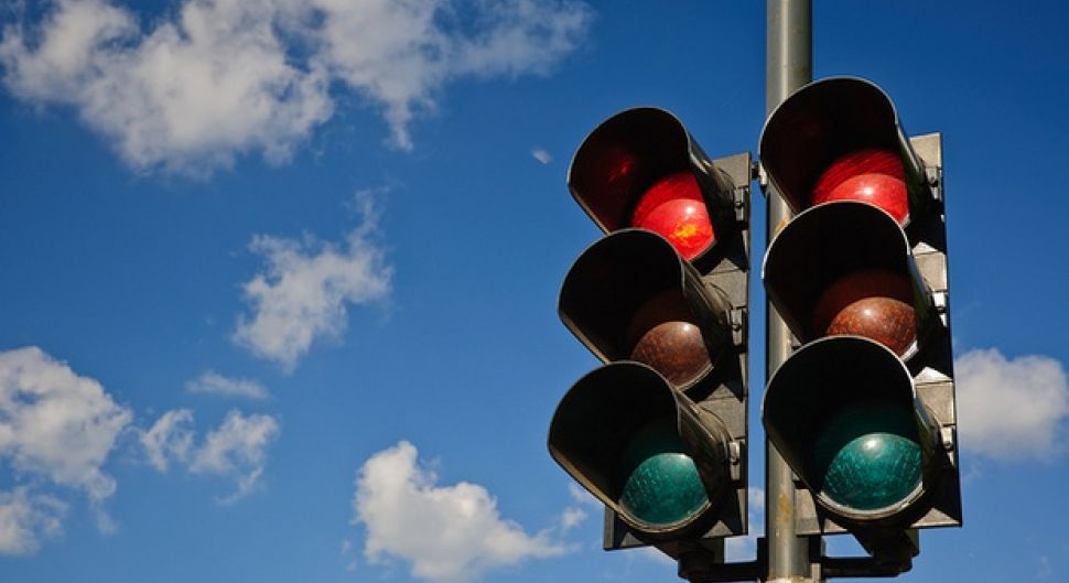 КП “Центр организации дорожного движения” объявило тендера на установку четырех светофоров