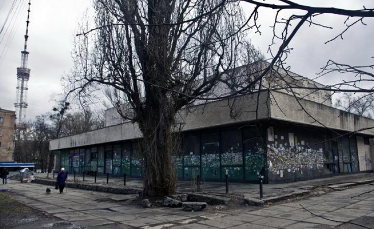 Пропиарились и хватит: столичная власть второй год саботирует реконструкцию кинотеатра имени Гагарина