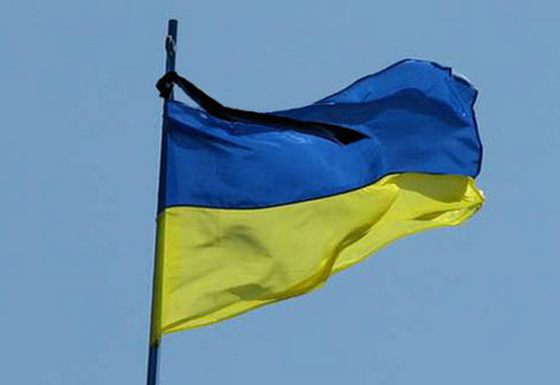 Киевсовет решил объявлять в Киеве дни траура во время захоронения киевлян, которые погибли на востоке страны Киевсовет решил объявлять в Киеве дни траура во время захоронения киевлян, которые погибли на востоке страны