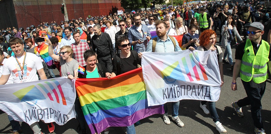Обмудсмен просит полицию и Кличко обеспечить безопасность и права участников “Марша равенства”