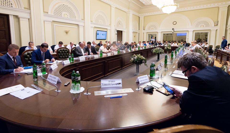 МДО “Киевщина” презентовало в Верховной Раде онлайн-сервис для борьбы с коррупцией и бездорожьем