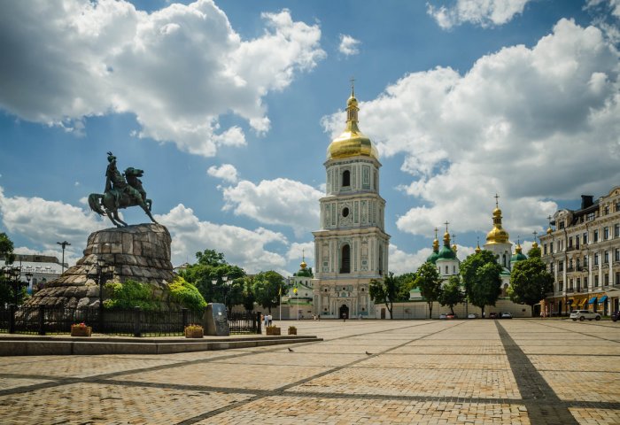 В воскресенье из-за концерта ограничат движение в центре Киева и изменят маршруты общественного транспорта