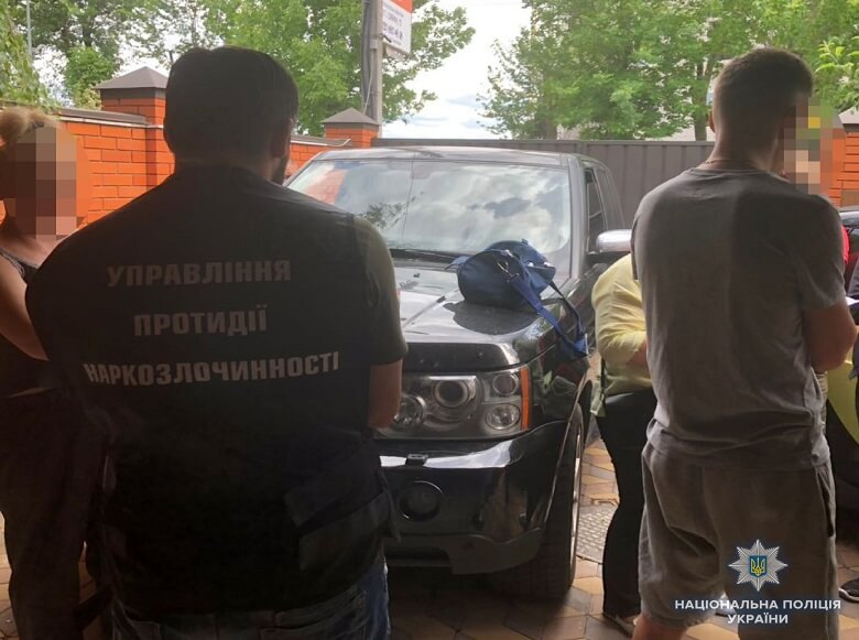Полицейские задержали двух жителей Киевщины за организацию нарколаборатории