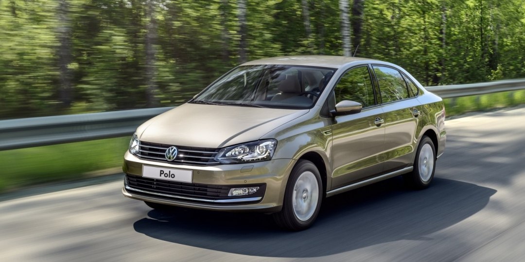 КП “Киевблагоустройство” покупает новенький Volkswagen Polo за 328 тыс. гривен