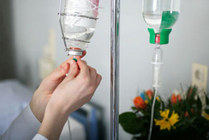 Отравления шаурмой в Киеве: в больницах остаются 17 человек