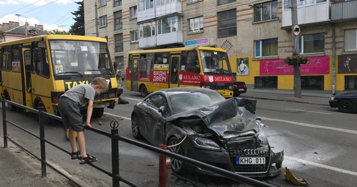 В Киеве растет количество ДТП с участием авто на еврономерах