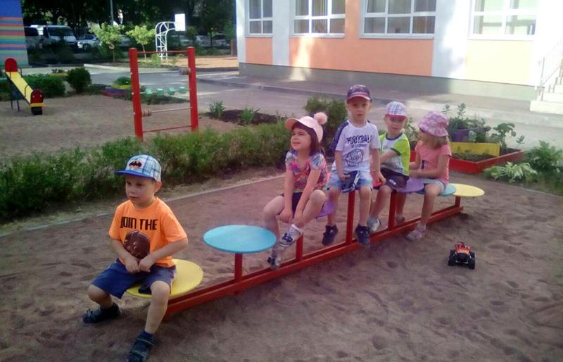 Электронная очередь в детские сады Оболонского района насчитывает 1,1 тысячи детей