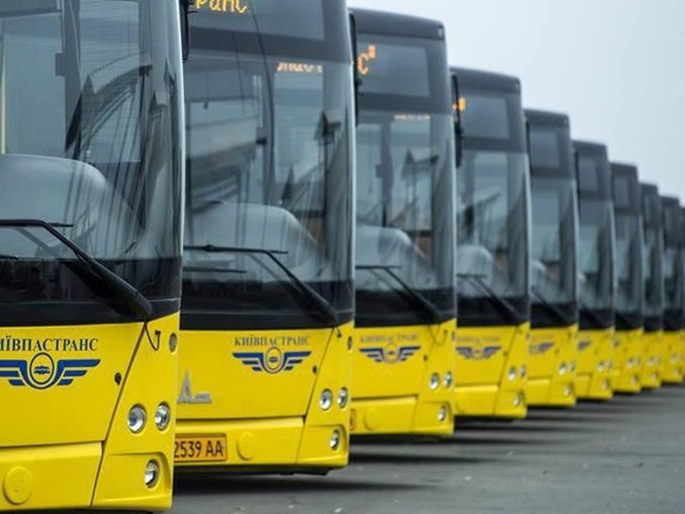В День Независимости в Киеве произойдут масштабные изменения в работе общественного транспорта (схемы)