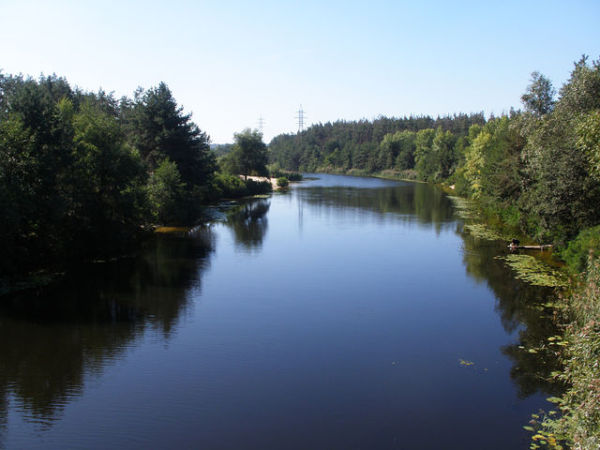Государству вернули 1 га земель водного фонда, расположенных вдоль реки Стугна на Киевщине