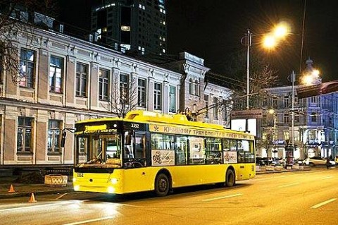 С завтрашнего дня в Киеве изменится маршрут ночного троллейбуса №92Н (схема)