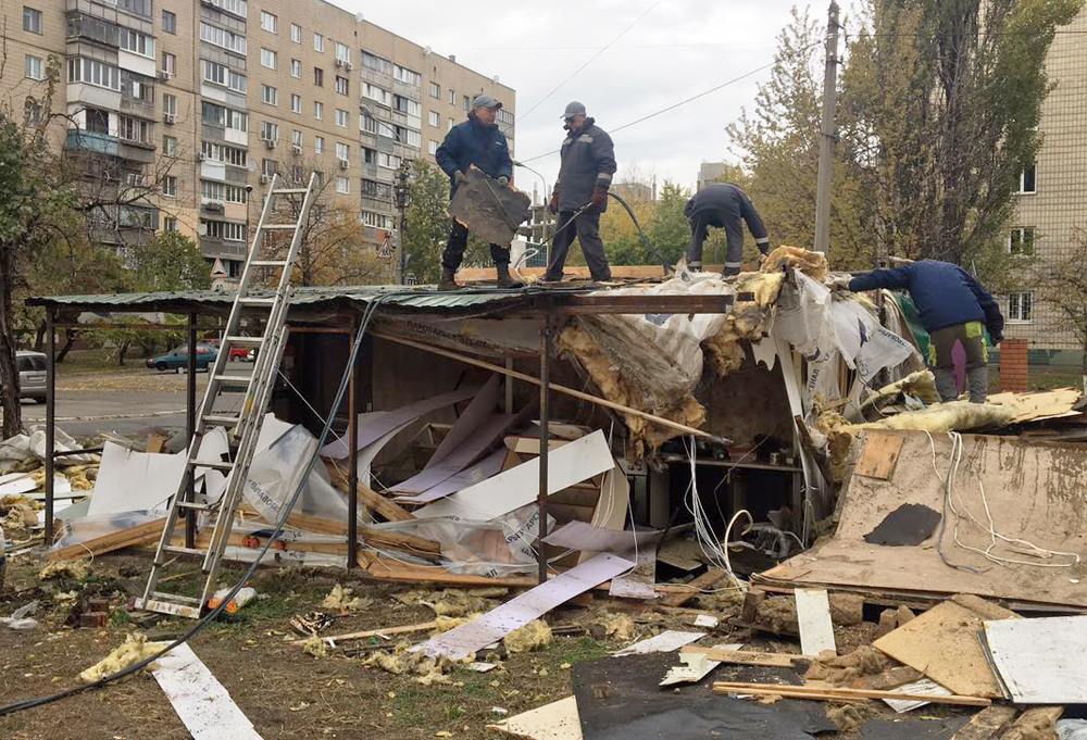 За неделю КП “Киевблагоустройство” демонтировало в столице 28 временных сооружений