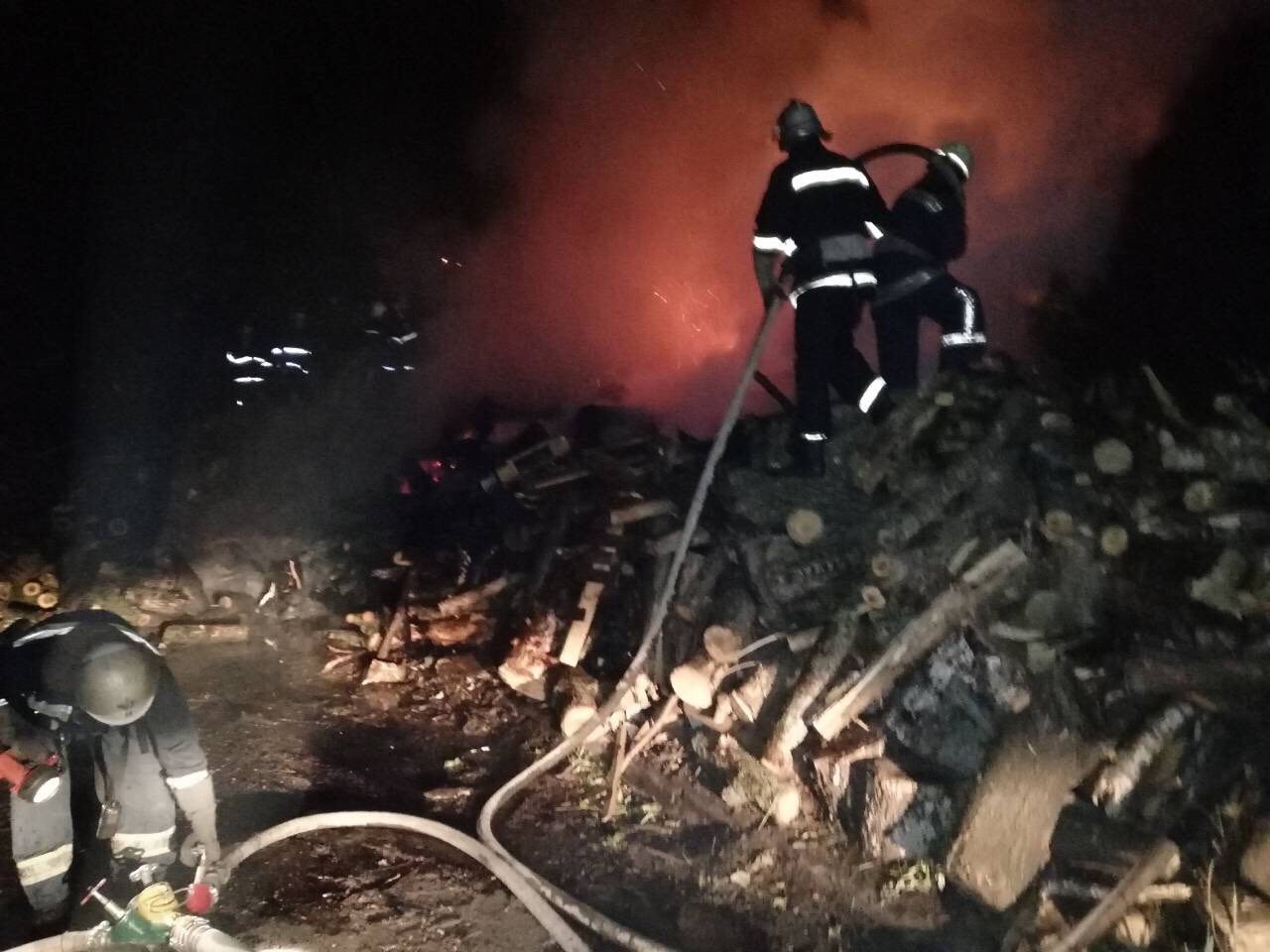 На прошлой неделе спасатели Киева ликвидировали 127 пожаров
