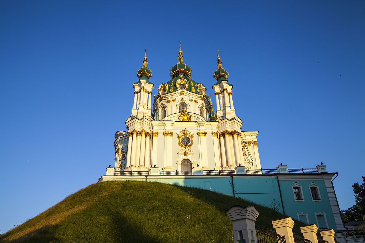 По инициативе Порошенко Андреевская церковь в Киеве может быть передана Вселенскому патриархату