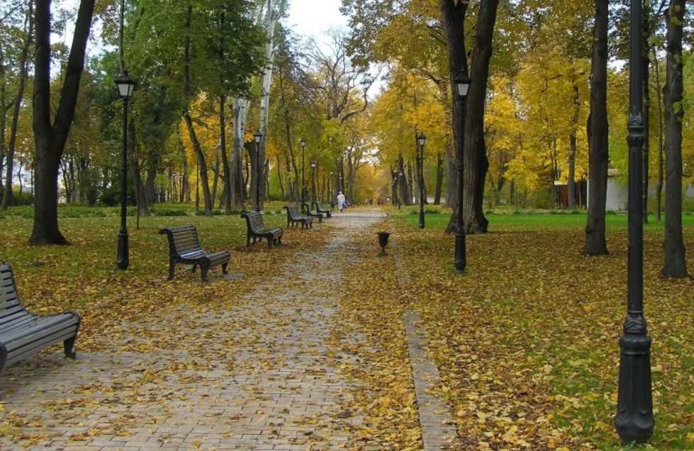 Киевлян созывают на толоку в Мариинский парк