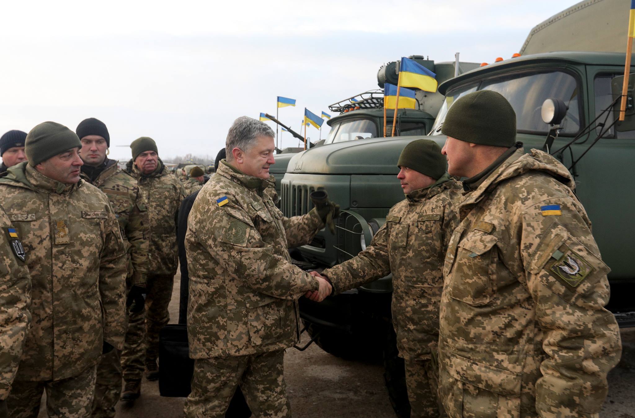 Истек срок действия военного положения в 10 областях Украины