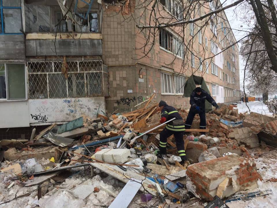 Взрыв в Фастове: спасатели подтвердили гибель двух человек (фото, видео)