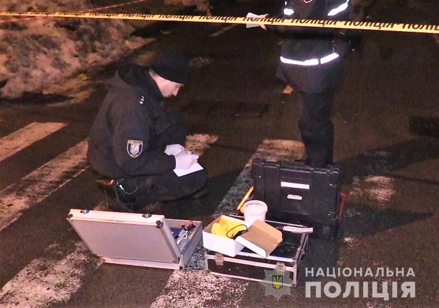 Полиция Киева разыскивает подозреваемого в убийстве мужчины на Печерске (фото, видео)