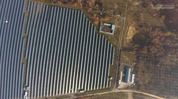 Чиновники Иванковской РГА с нарушениями отдали 11 га леса под солнечную электростанцию