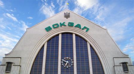 Директор КП “Киевблагоустройство” пообещал сегодня начать снос МАФов возле Центрального вокзала (видео)