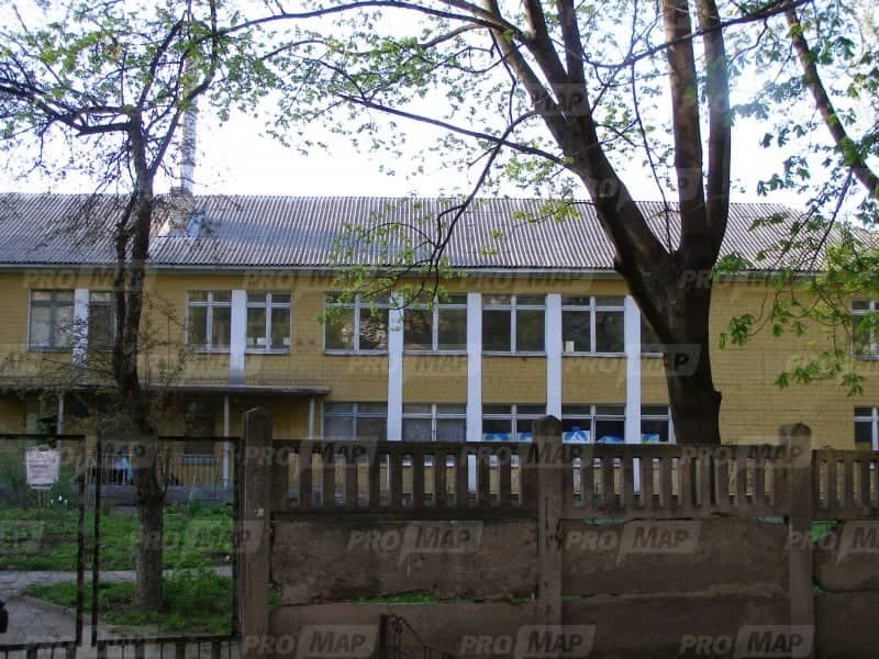 Два уголовных дела: как проходит реконструкция заброшенного детсада в Голосеевском районе