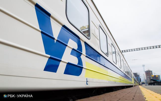 “Укрзализныця” назначила 26 дополнительных рейсов экспресса Киев-Лисичанск