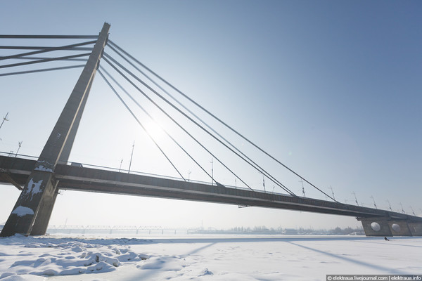 Сегодня в Киеве ограничат движение транспорта по Северному мосту