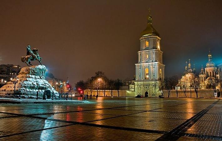 Стоимость реконструкции Софийской площади в Киеве может возрасти до 125,6 млн гривен