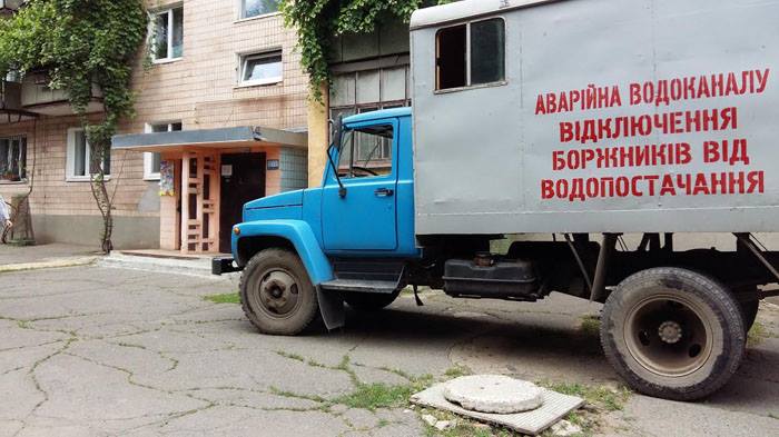 “Славутич-Водоканал” планирует начать отключать от водоснабжения должников из частного сектора